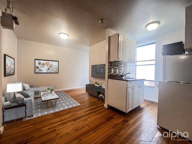 1-Bedroom at 332 East 95th Street