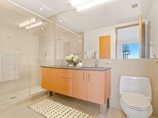 2-Bedroom at New York by Gehry