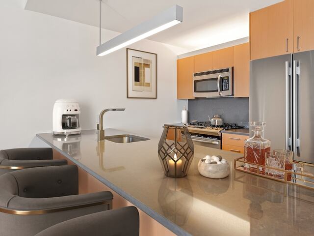 1-Bedroom at New York by Gehry