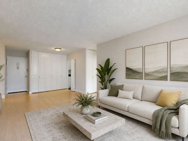 2-Bedroom at Windsor Court