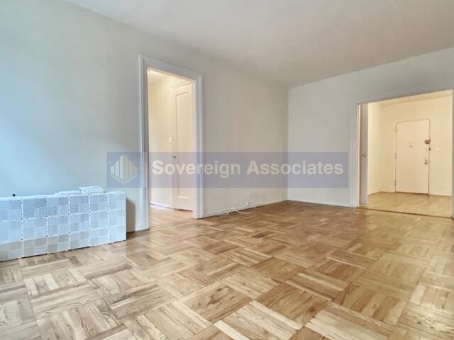 2-Bedroom at 1803 Riverside Drive