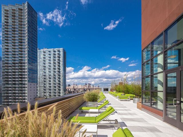 1-Bedroom at The Maximilian