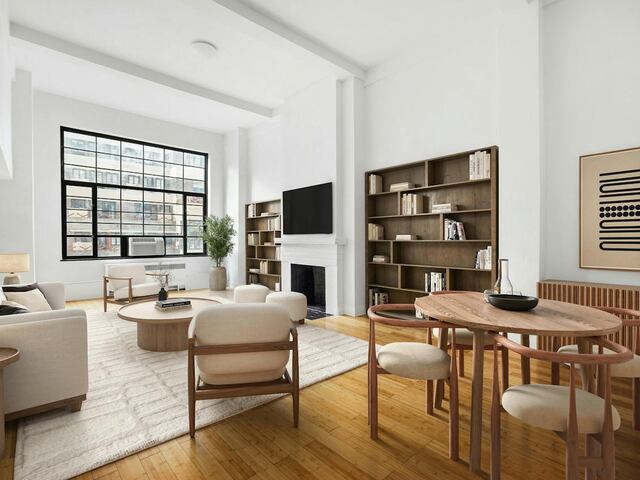 Studio at The Beaux Arts: 307 East 44th