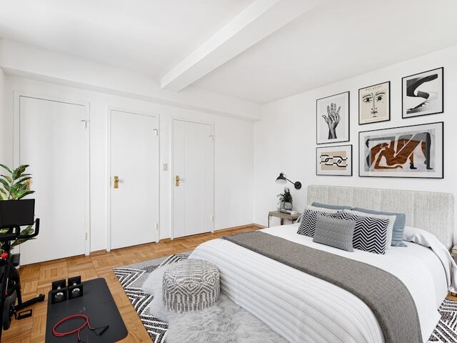 2-Bedroom at Stuyvesant Town: 522-526 East 20th