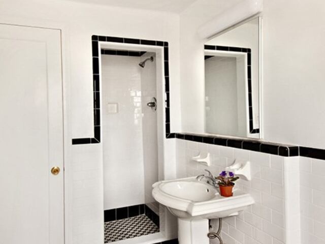 1-Bedroom at London Terrace Gardens: 420 West 24th