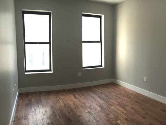 2-Bedroom at 4230 Broadway