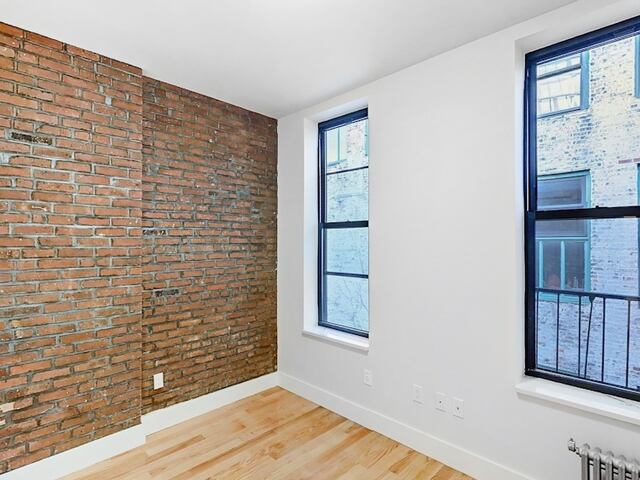 2-Bedroom at 11 Stanton Street