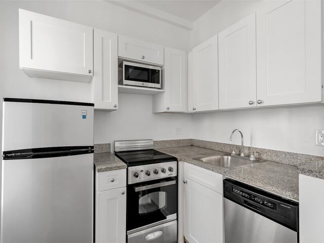 1-Bedroom at 24 Fifth Avenue