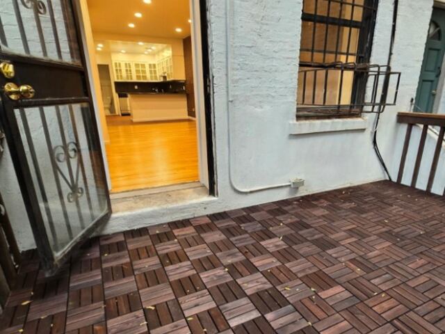 Studio at 119 Bank Street