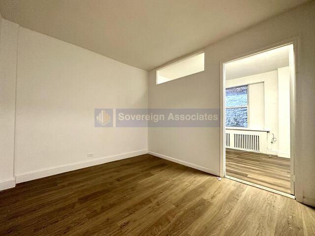 1-Bedroom at 4300 Broadway
