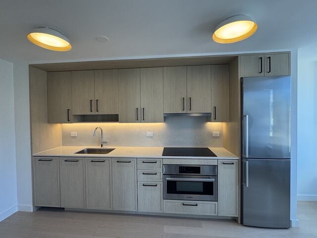 2-Bedroom at Kips Bay Court : 520 Second Ave