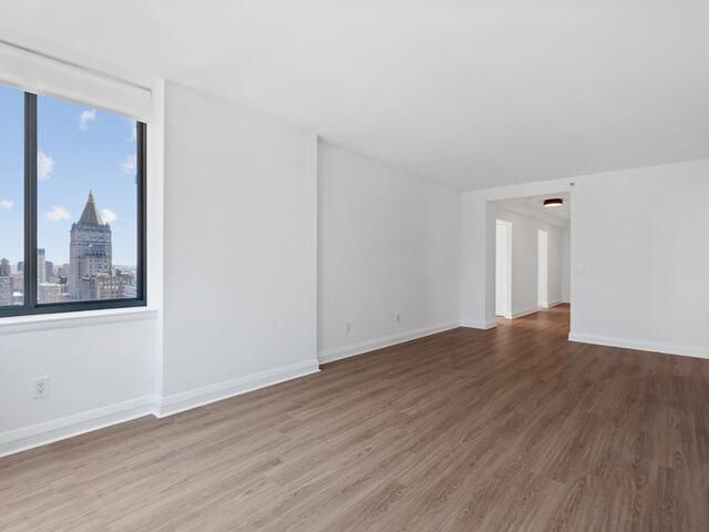 2-Bedroom at 800 Sixth Avenue