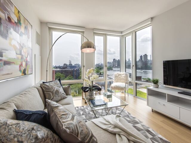 1-Bedroom at 10 Halletts Point