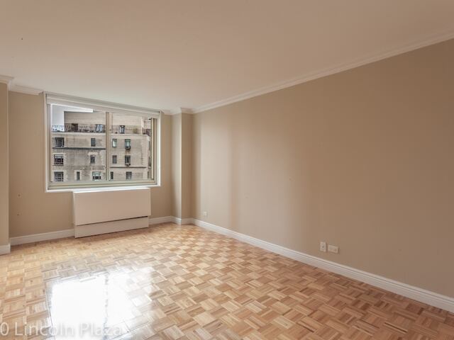 1-Bedroom at 30 Lincoln Plaza