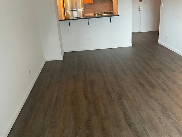 1-Bedroom at Wellesley