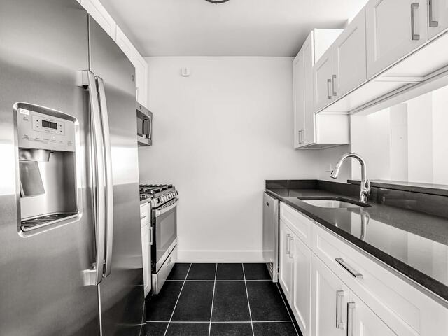 1-Bedroom at 420 West 42nd Street