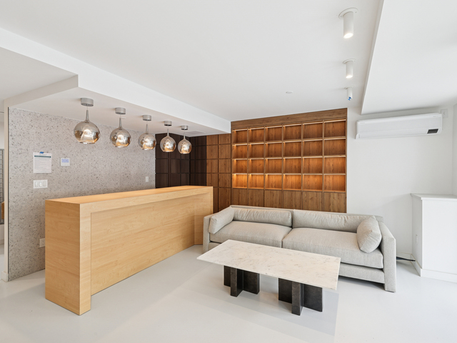 Studio at Kensington Manor