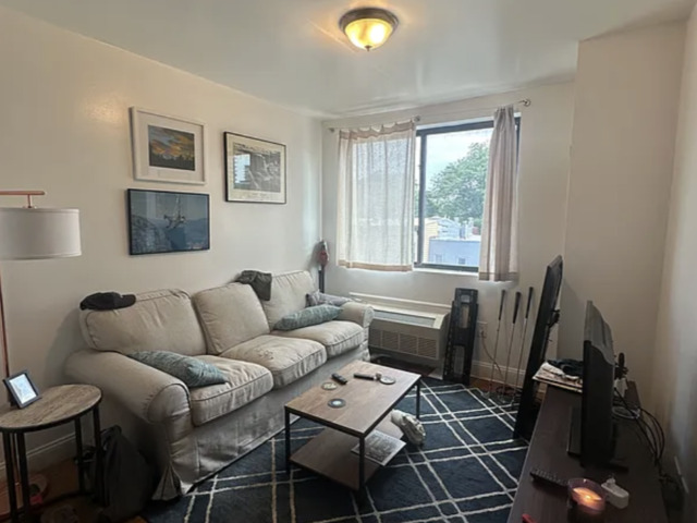 1-Bedroom at 154A Washington Avenue