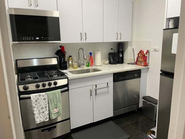 1-Bedroom at 165 East 35th Street