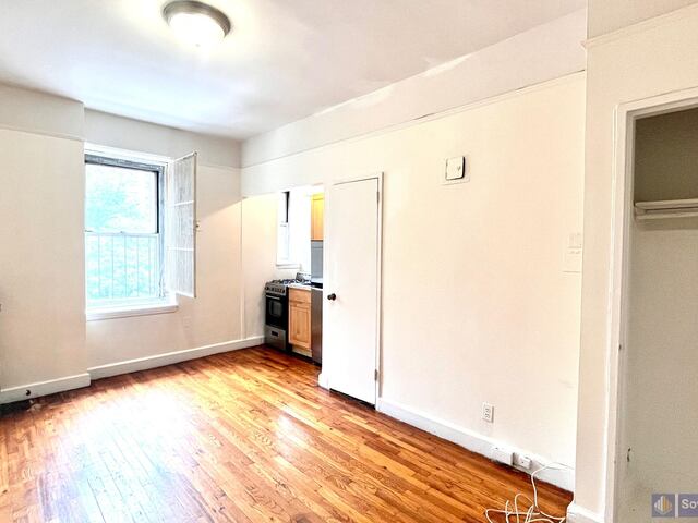 Studio at 936 West End Avenue