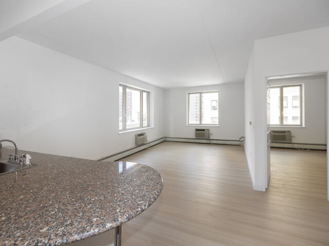 1-Bedroom at The Saranac