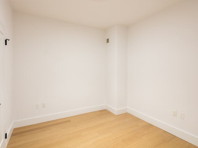 1-Bedroom at 67 Wall Street