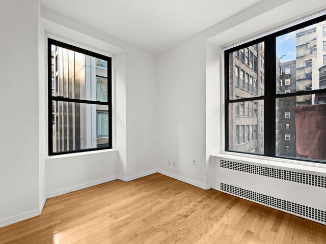 4-Bedroom at 121 Madison Avenue