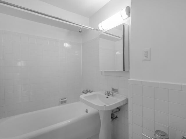 1-Bedroom at West Pierre