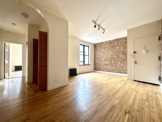 3-Bedroom at 112 Haven Avenue