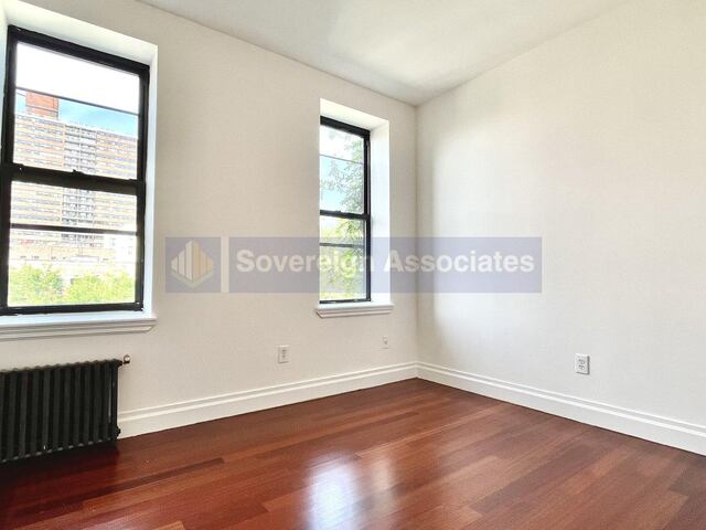 2-Bedroom at The Westbourne : 609 West 137th