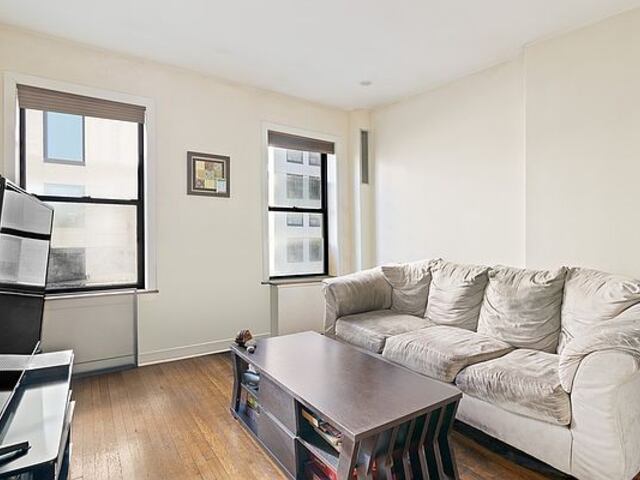 1-Bedroom at 465 West 57th Street