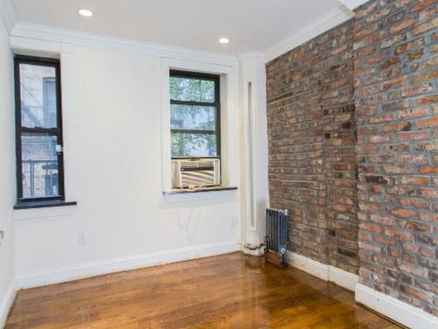 2-Bedroom at 115 Mulberry Street