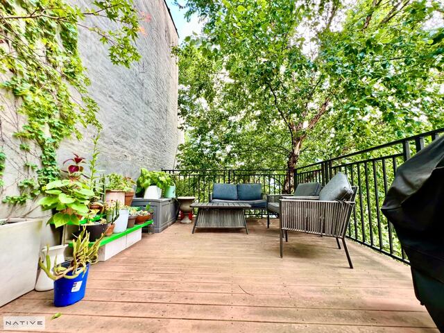 3-Bedroom at 98 India Street