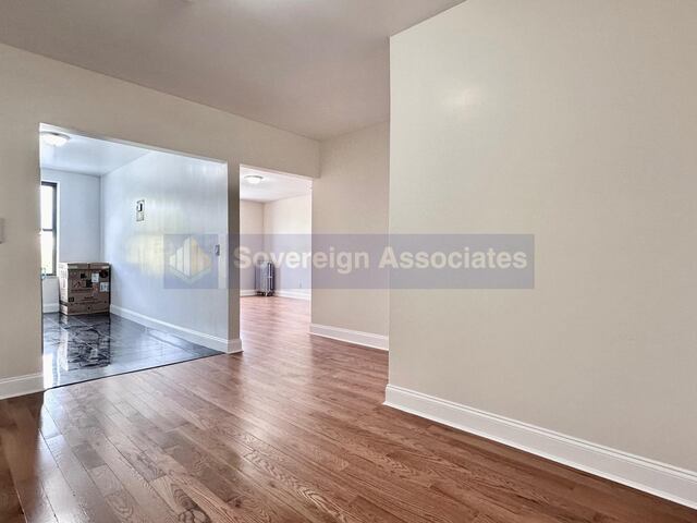 2-Bedroom at 1803 Riverside Drive