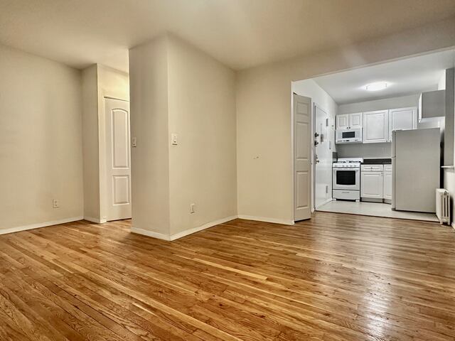 Studio at 953 Amsterdam Avenue