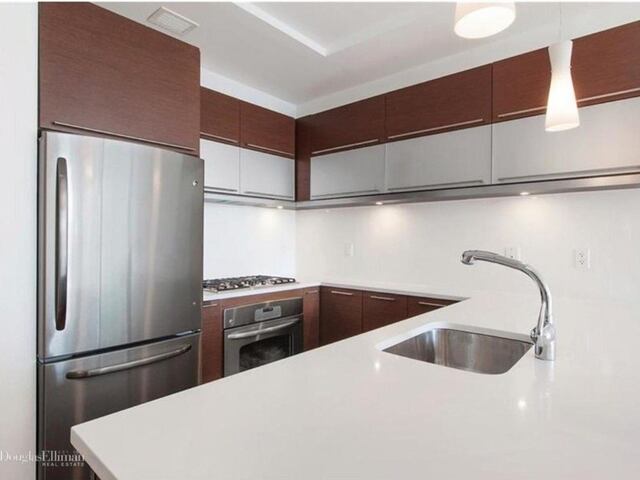 2-Bedroom at Crescent Club