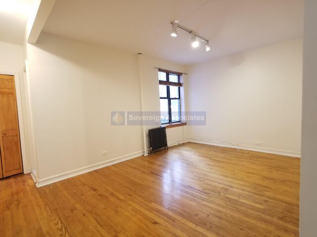 1-Bedroom at 86 Haven Avenue