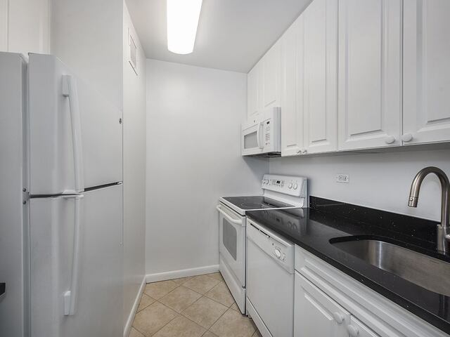 1-Bedroom at Carnegie Mews