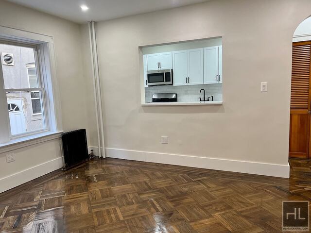 4-Bedroom at 215 Highland Boulevard