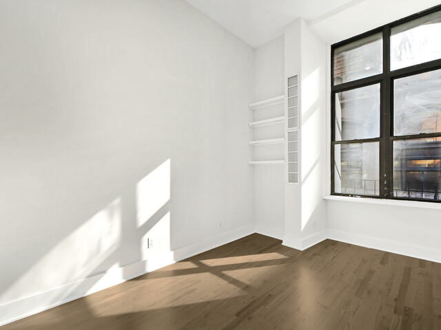 2-Bedroom at 121 Madison Avenue