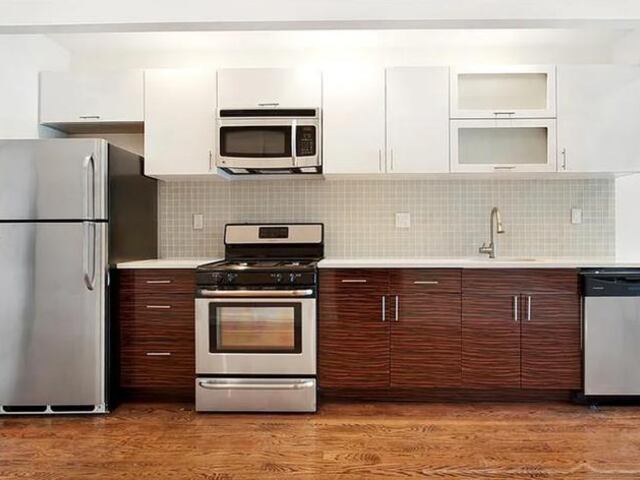 3-Bedroom at 417 Pulaski Street