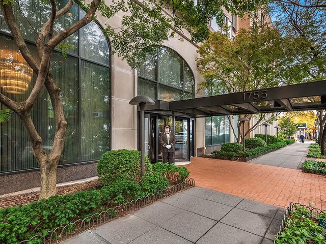 1-Bedroom at The Barclay