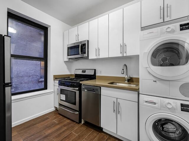 4-Bedroom at 188 Claremont Avenue