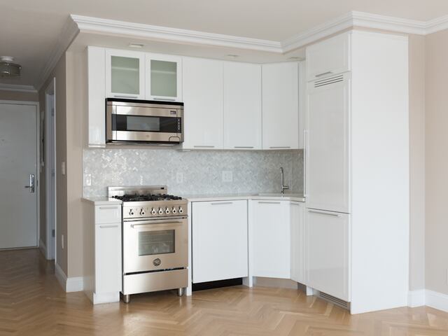 2-Bedroom at Yorkshire Towers