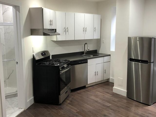 2-Bedroom at 3620 Broadway
