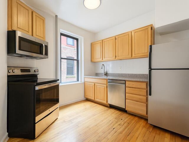 1-Bedroom at 615 Fort Washington Avenue