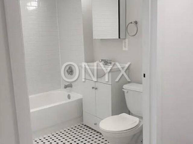 4-Bedroom at 323 West 96th Street