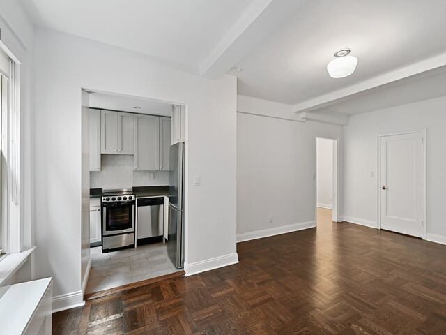 1-Bedroom at 24 Fifth Avenue