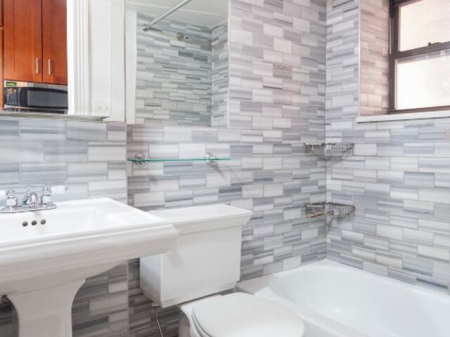 1-Bedroom at 246 Mott Street