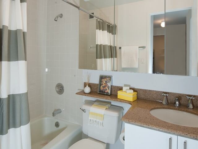 1-Bedroom at The Ellington